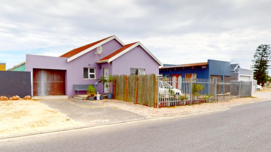 5 Bedroom Property for Sale in Colorado Park Western Cape